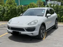 2012 Porsche CAYENNE 3.0 E-Hybrid SUV ออกรถง่าย รถสวย ไมล์น้อย 