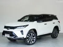 TOYOTA FORTUNER 2.8 LEGENDER 4WD AT ปี 2020 จด 2021