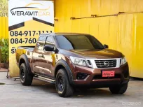 Nissan NP 300 Navara 2.5 KING CAB S Pickup ปี 2017 เครื่อง ดีเซล เกียร์ ธรรมดา รถสวยเดิม สภาพใหม่
