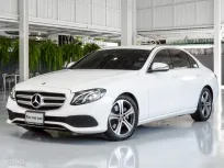 2021 Mercedes-Benz E-Class 2.0 E220d รถเก๋ง 4 ประตู 