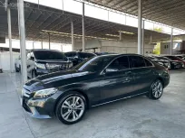 MERCEDES-BENZ C220d 2.0 AVANTGARDE W205 ปี 2020 รถสวย มือเดียว ไมล์น้อย รับประกันตัวถังสวย