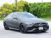 Mercedes-Benz C-Class 2.0 C220d 2024 สภาพป้ายแดง Warranty ถึง 2027 รถสวย ไมล์น้อย 