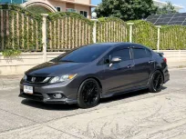 HONDA CIVIC 1.8 ES SPORT ปี 2015 พร้อมชุดแต่งครบครัน
