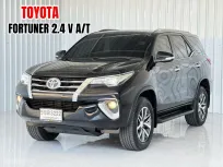 สภาพดี ฟรีดาวน์ได้ Toyota Fortuner 2.4 V 2WD SUV รถบ้านแท้