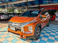 Mitsubishi XPANDER 1.5 CROSS เกียร์ออโต้ ปี 2021 ผ่อนเริ่มต้น 9,*** บาท