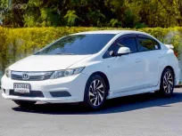 Honda Civic FB 1.8 i-VTEC ปี 2013 รถบ้านสวยๆ ไมล์น้อย มือเดียวป้ายแดง 