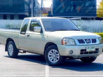 NISSAN FRONTIER 3.0 ZDI KING CAB เกียร์ ธรรมดา สีบรอนซ์ทอง ปี 2003 รถบ้านไมล์แท้  