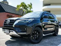 2021 TOYOTA FORTUNER 2.4 V 4WD