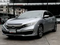 2019 Honda CIVIC 1.8 E i-VTEC ไมล์หลักหมื่น ผ่อน8พัน 