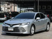 2020 Toyota CAMRY 2.0 G ออกรถ999 ผ่อน10,XXX บาท รถสภาพเยี่ยม มีรับประกัน 