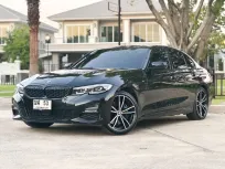 2022 BMW 3 Series 2.0 330e รถเก๋ง 4 ประตู ออกรถง่าย รถสวย ไมล์แท้  