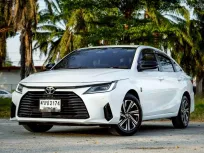 TOYOTA YARIS ATIV 1.2 Premium Luxury AT 2023