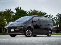 HYUNDAI STARIA 2.2 Premium with Sunroof AT 2023