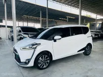 TOYOTA SIENTA 1.5 V ปี 2018 รถสวย มือแรกออกห้าง พร้อมใช้ ไมล์น้อย TOP สุด รับประกันตัวถังสวย
