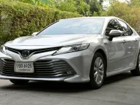 2020 Toyota CAMRY 2.5 Premium รถเก๋ง 4 ประตู รถบ้านมือเดียว  