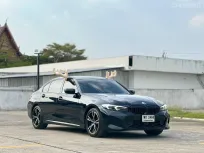 2023 BMW 3 Series 2.0 330Li รถเก๋ง 4 ประตู รถสภาพดี มีประกัน ไมล์น้อย มือเดียวป้ายแดง  