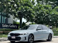 2024 BMW 3 Series 2.0 320d รถเก๋ง 4 ประตู รถบ้านแท้ ไมล์น้อย มือเดียวป้ายแดง  