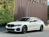 BMW 3 Series 330e 2020 รถหรูประหยัดพลังงาน รถบ้าน มือเดียวป้ายแดง ไมล์น้อย 