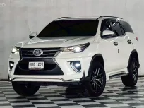 TOYOTA FORTUNER 2.4 V 2 WD เกียร์ออโต้ ปี 2018