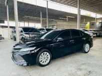 TOYOTA CAMRY 2.5 HV HYBRID ปี 2021 รถสวย มือแรกออกห้าง พร้อมใช้ ไมล์น้อย รับประกันตัวถังสวย