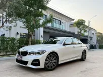 2022 BMW 3 Series 2.0 320d รถเก๋ง 4 ประตู รถสภาพดี มีประกัน 