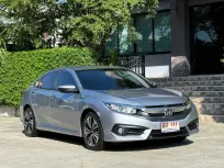 2018 HONDA CIVIC FC 1.5 TURBO รถมือเดียวออกป้ายแดง รถวิ่งน้อย เข้าศูนย์ทุกระยะ ไม่มีอุบัติเหตุครับ
