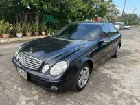 Mercedes-Benz E-Class 2.1 E220 CDI ปี2004 รถมือสองสภาพดี