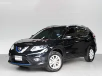 NISSAN X-TRAIL 2.0 V 4WD AT ปี 2016 จด 2017