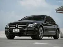 Mercedes-Benz C350e Avantgarde ปี 2017  รถมือเดียว ป้ายแดง ประกันแบตเตอรี่ 10 ปี 