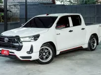 TOYOTA HILUX REVO 2.4 MID Z EDITION สี่ประตู A/T ปี2021แท้ (โฉมหมูป่า) สีขาว