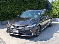 2022 Toyota CAMRY 2.5 HEV Premium โปร..ฟรีดาวน์ รวมค่าใช้จ่ายได้ รถเจ้าของมือเดียวไมล์แท้100% 