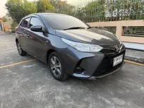 ยาริส 5 ประตู 2021 รถสวย ไม่มีชน ตรวจ Car Inspection 5 ดาว รับประกันเครื่อง/เกียร์ 2 ปี/20,000 กม. 