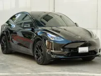 รถไฟฟ้า Tesla Model Y Long Range AWD 2023 มือเดียวจากศูนย์ ไมล์น้อย 