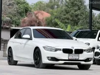 BMW 3 Series 320i Luxury 2013 พร้อมใช้งานทันที