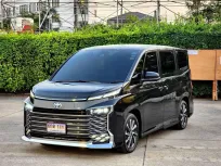 2022 Toyota Voxy 2.0 ZS รถตู้/MPV รถสภาพดี มีประกัน ไมล์น้อย 