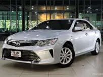 Toyota Camry 2.0 G 2015 รถมือสองสภาพดี ไมล์น้อยสุด 20,000 km 