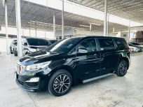 KIA GRAND CARNIVAL 2.2 LX ปี 2021 รถสวย มือแรกออกห้าง พร้อมใช้ ไมล์น้อย รับประกันตัวถังสวย