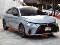 2025 Toyota Yaris Ativ 1.2 Premium รถเก๋ง 4 ประตู เจ้าของขายเอง รถสวย ไมล์ 1,000 km 