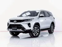 6B476 TOYOTA FORTUNER 2.4 G LEADER AT 2022