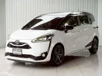 Toyota Sienta 1.5 V ปี 2019 รถครอบครัวสุดคุ้ม