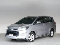TOYOTA INNOVA CRYSTA 2.8 G AT ปี 2017
