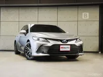 2022 Toyota CAMRY 2.5 HEV Premium Sedan AT ไมล์แท้ 4 หมื่น รับประกันตัวรถ 5 ปี 150,000 KM B7862