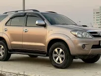 Toyota Fortuner ขับสี่ ตัวท็อป ปี 2007