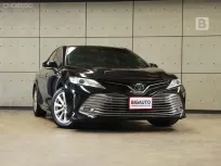 2020 Toyota CAMRY 2.5 Hybrid Premium Sedan AT ไมล์แท้ มือแรกจากป้ายแดง B7106