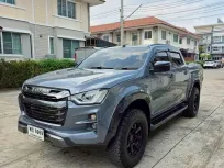 Isuzu D-Max V-Cross 3.0 Ddi M 4*4(4 ประตู) สีเทา ปี 2023 ไมล์ 50,000กม. รถสวย ไมล์น้อย  
