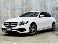 2021 Mercedes-Benz E-Class 2.0 E220d รถเก๋ง 4 ประตู ออกรถง่าย รถสวย ไมล์น้อย  