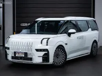 Zeekr ตัว Top Flagship ปี 2024  ไมล์ 800 km. รถสภาพดี มีประกัน 