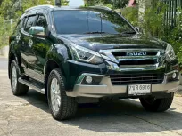 ปี 2017 ISUZU Mu-X  3.0 (DVD Navi) top สุด 7ที่นั่ง