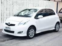 2011 TOYOTA YARIS 1.5 E Limited ไมล์แท้ 140,000 KM รถเจ้าของเดียว รถไม่เคยชนหนัก พลิกคว่ำ น้ำท่วม