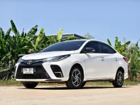 Toyota Yaris Ativ 1.2 Sport A/T ปี 2022